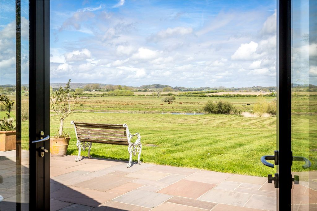 Additional image 18 of 5 bed detached house for saleGreatham Lane, Greatham, Pulborough, West Sussex RH20