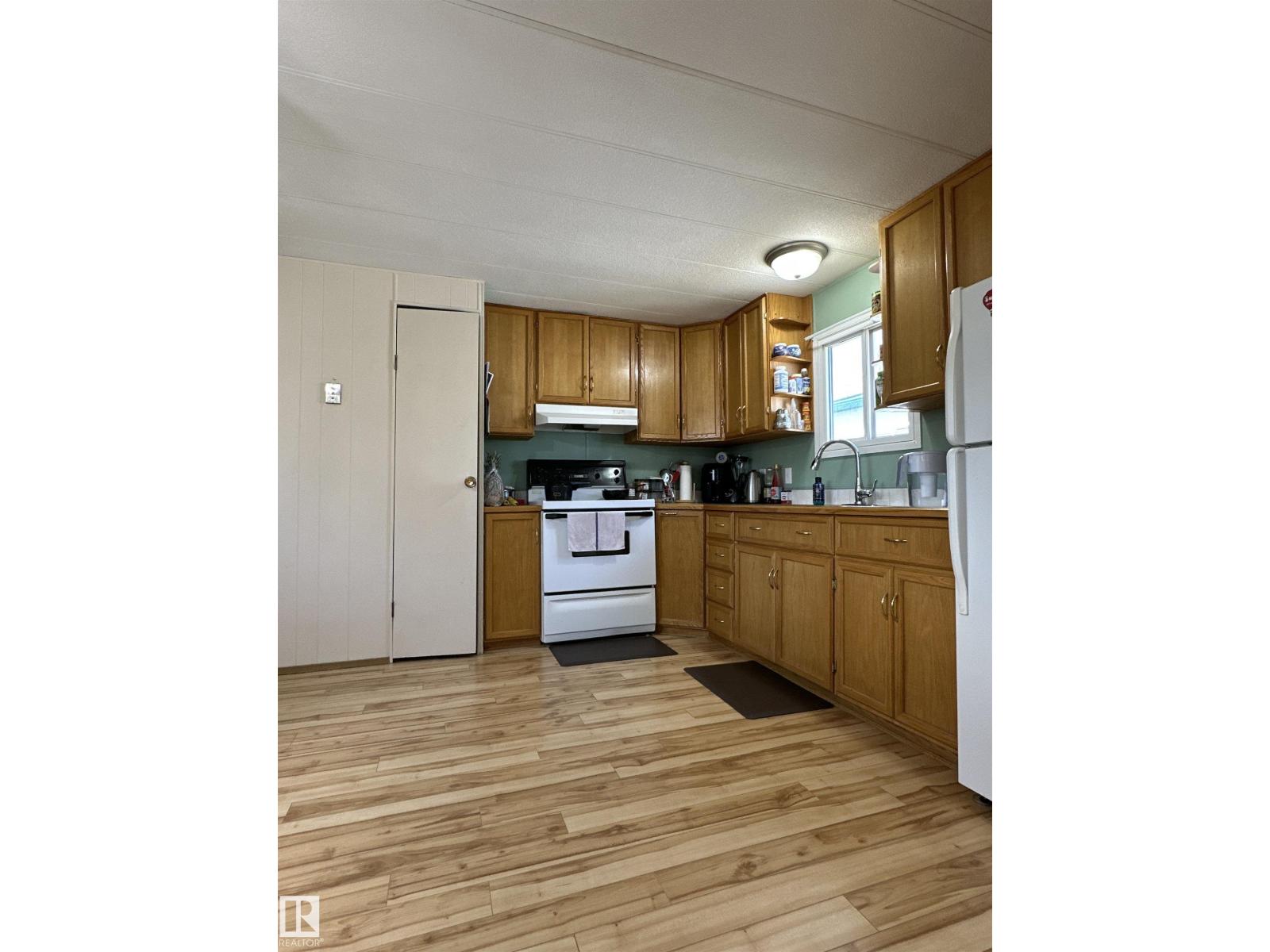 Additional image 5 of 192 Lee Ridge Road NW, Edmonton, AB, T6K0M9