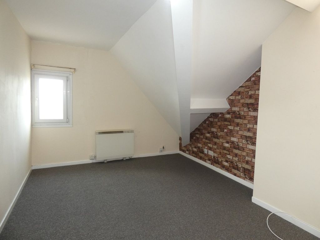 Additional image 2 of 1 bed flat to rentStation Road, Port Talbot SA13
