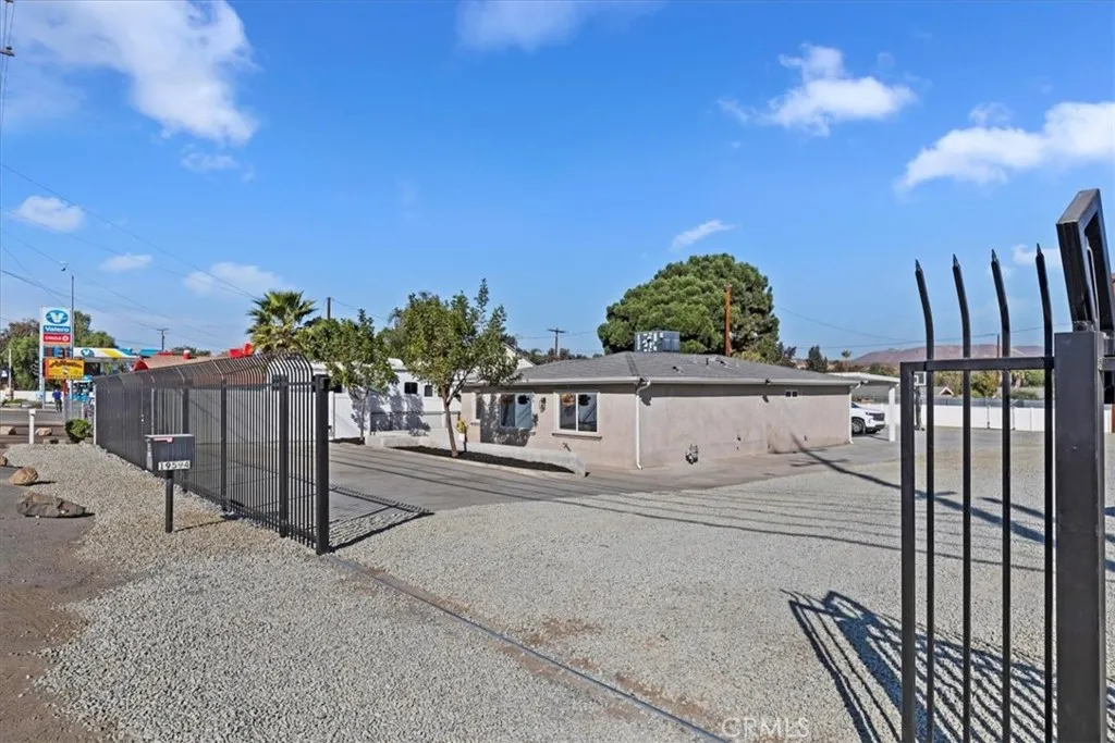Additional image 77 of 19594 Temescal Canyon Rd, Corona, CA 92881