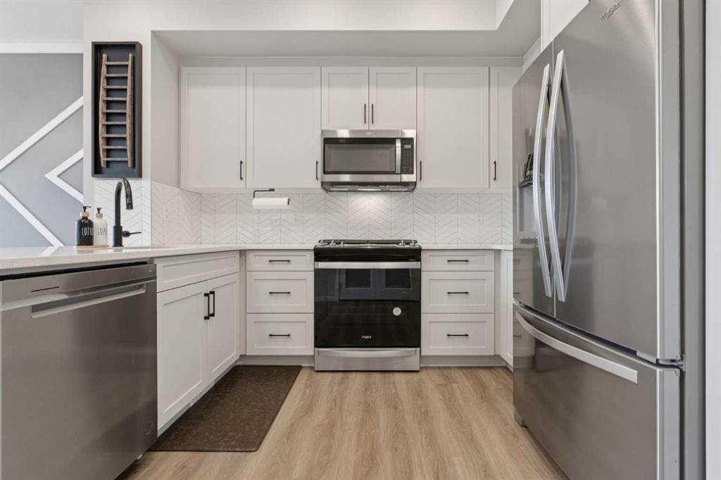 Additional image 3 of 79 Magnolia Heath SE, Calgary, AB, T3M 2Z7