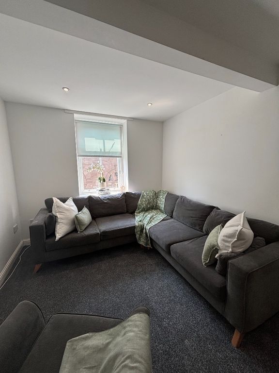 5 bed flat to rentCastle Street, City Centre, Dundee DD1