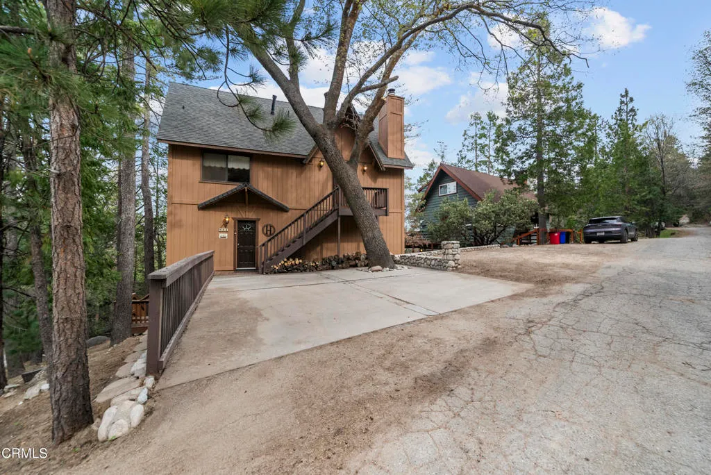 Additional image 5 of 864 Nadelhorn Drive, Lake Arrowhead, CA 92352