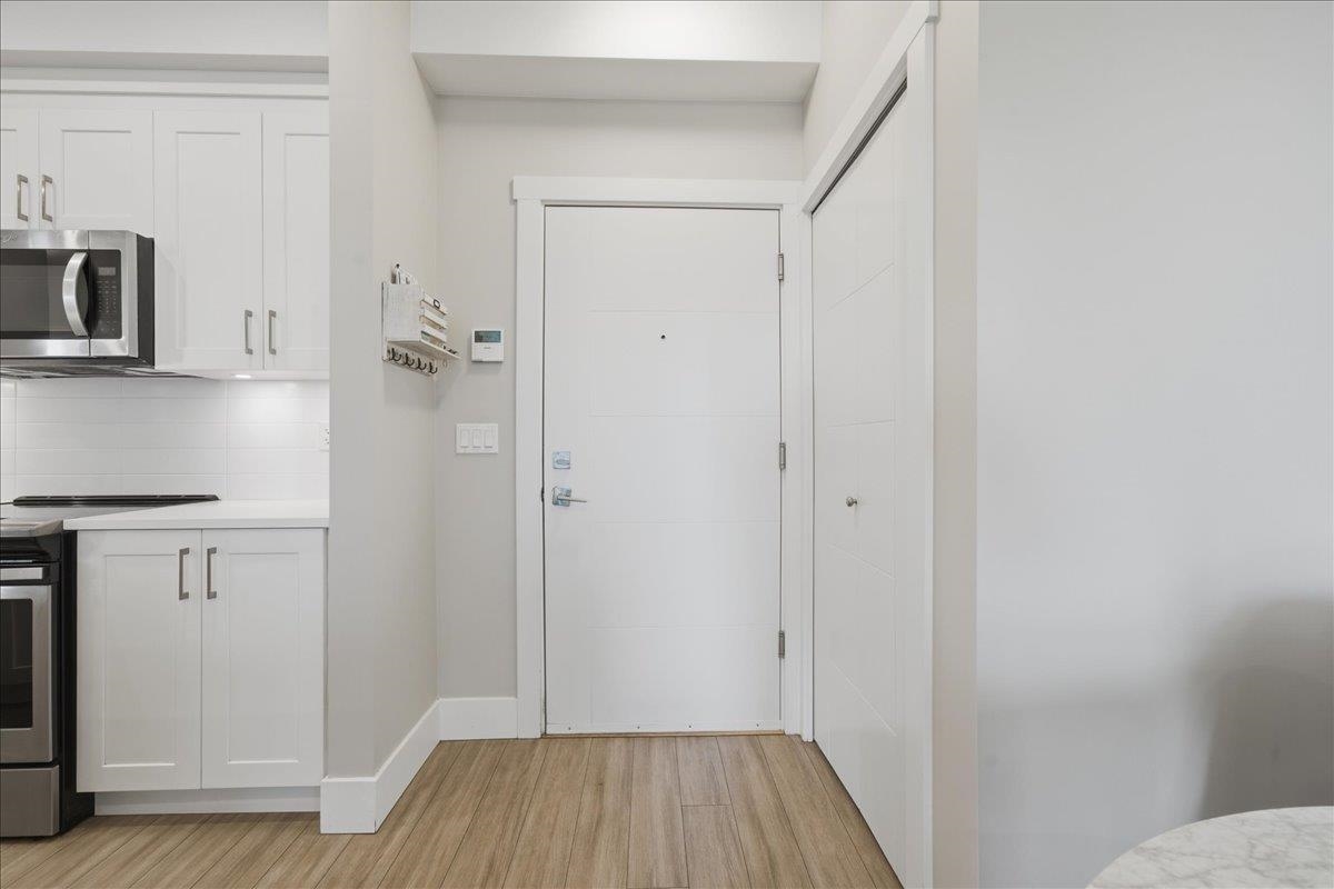 Additional image 2 of 506-22335 Mcintosh Avenue, Maple Ridge, BC, V2X 3C2