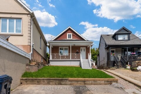 Additional image 7 of Main-24 Kenora Crescent, Toronto, ON, M6M 1C6