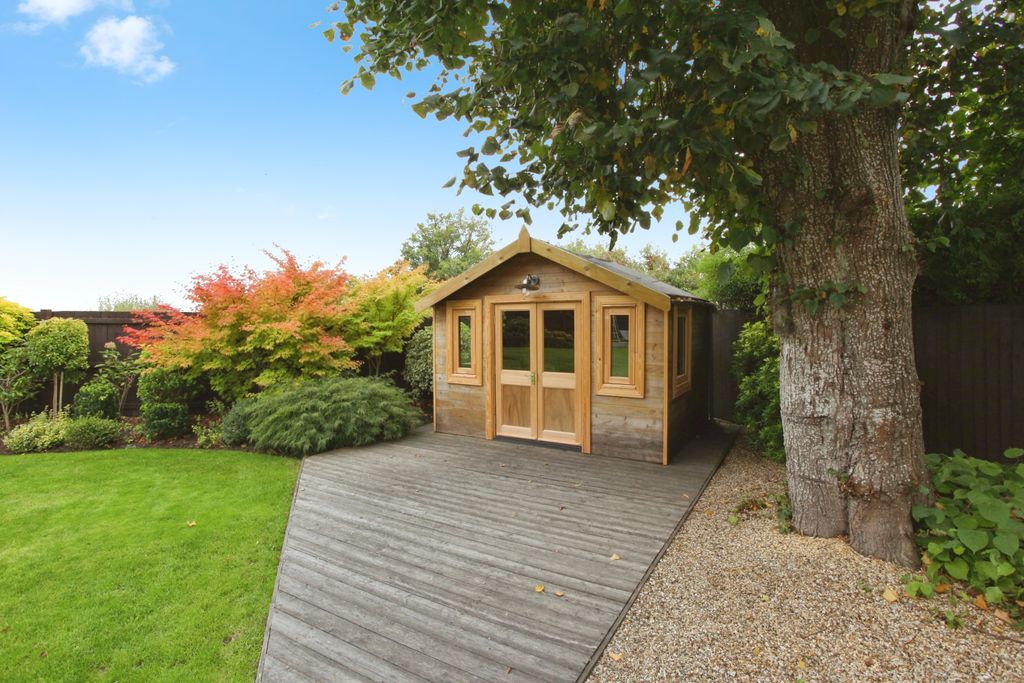 Additional image 29 of 5 bed detached house for saleMons Close, Newport NP20