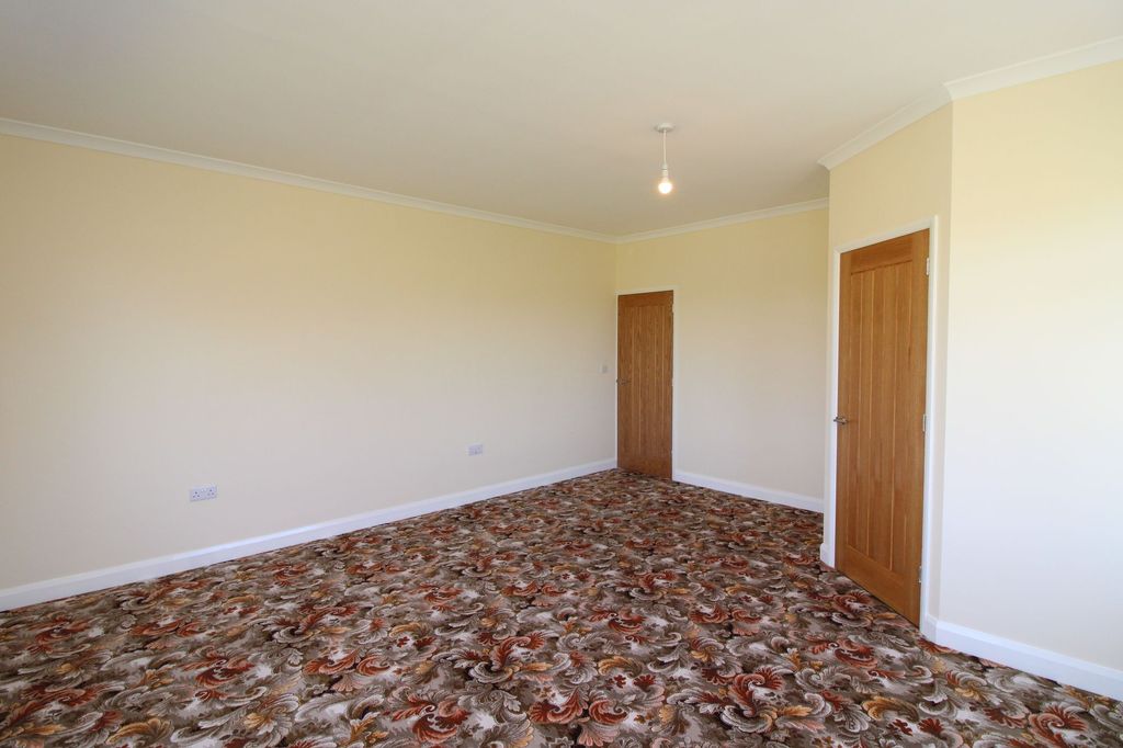 Additional image 15 of 3 bed detached bungalow to rentRoselle, Dean CA14