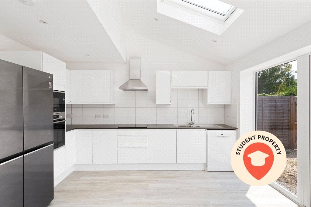 8 bed semi-detached house to rentNorthville Road, Horfield, Bristol, Bristol BS7
