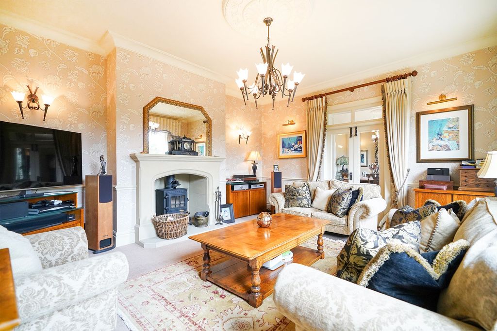 Additional image 3 of 5 bed detached house for saleHalfacre Lane, Dronfield S18