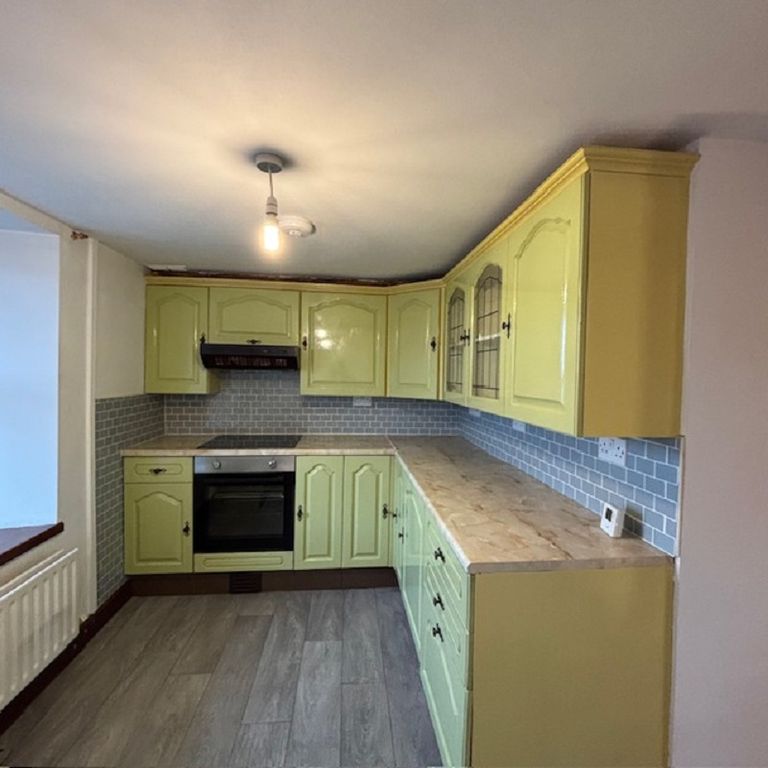 Additional image 3 of 2 bed flat to rentLlanddew, Brecon, Powys. LD3