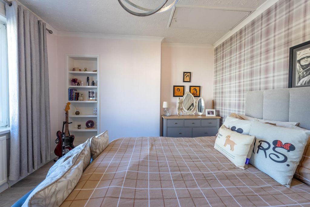 Additional image 18 of 2 bed flat for saleHillrigg Avenue, Airdrie ML6