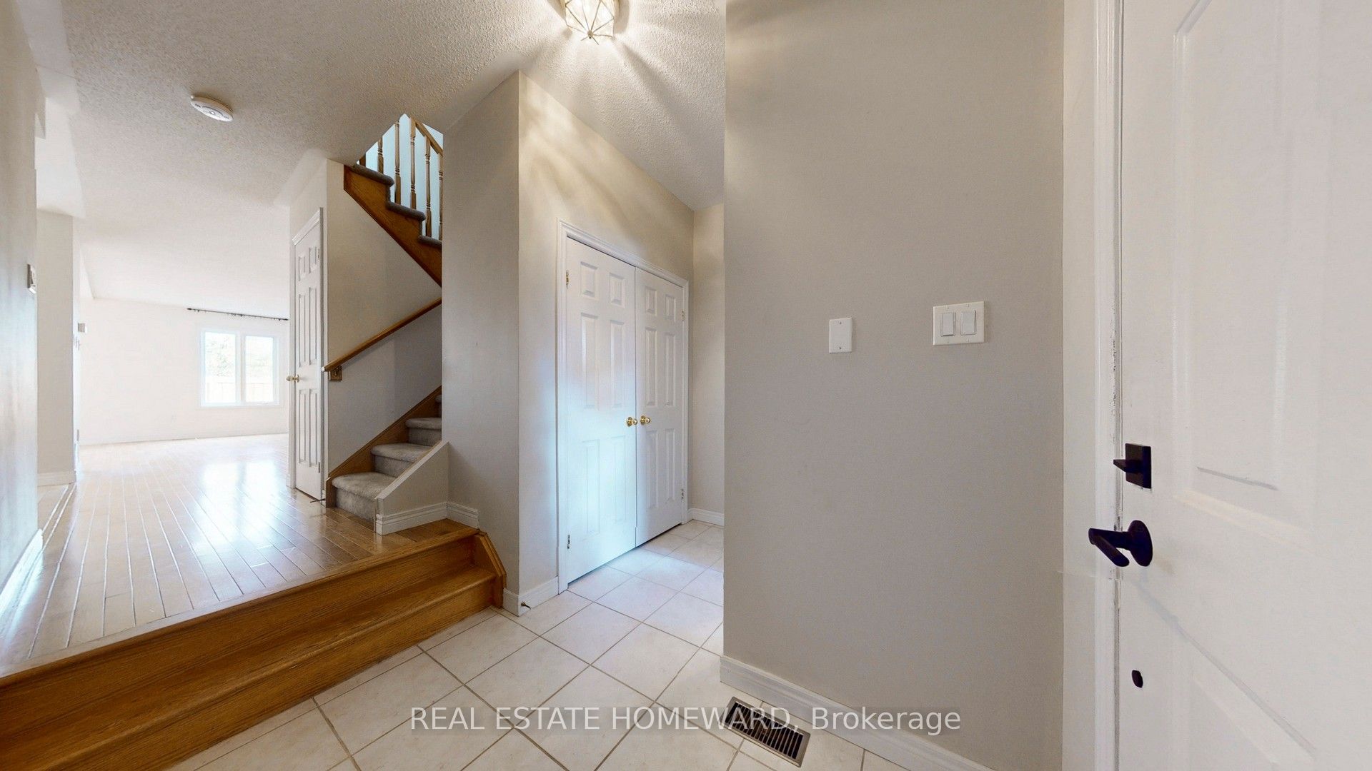 Additional image 3 of 3-476 Walker's Line, Burlington, ON, L7N 2E2