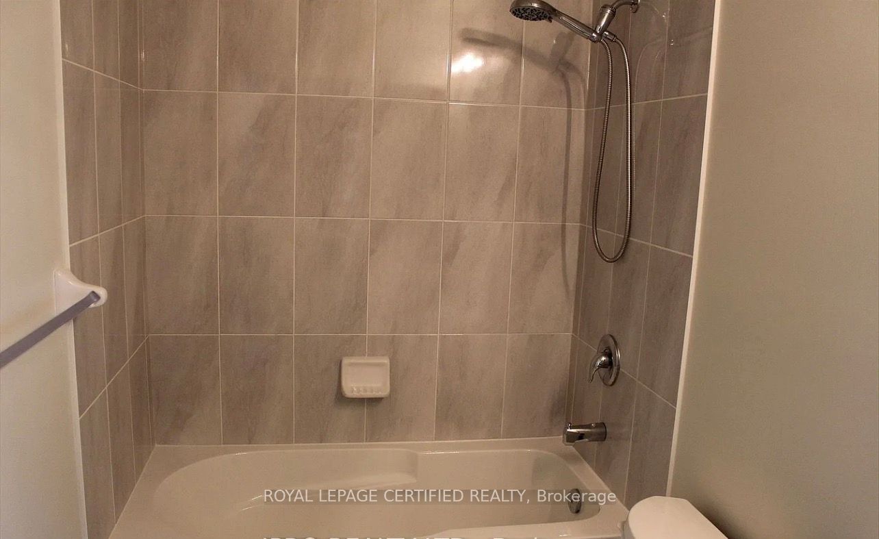 Additional image 3 of 611-349 Rathburn Road W, Mississauga, ON, L5B 0G9