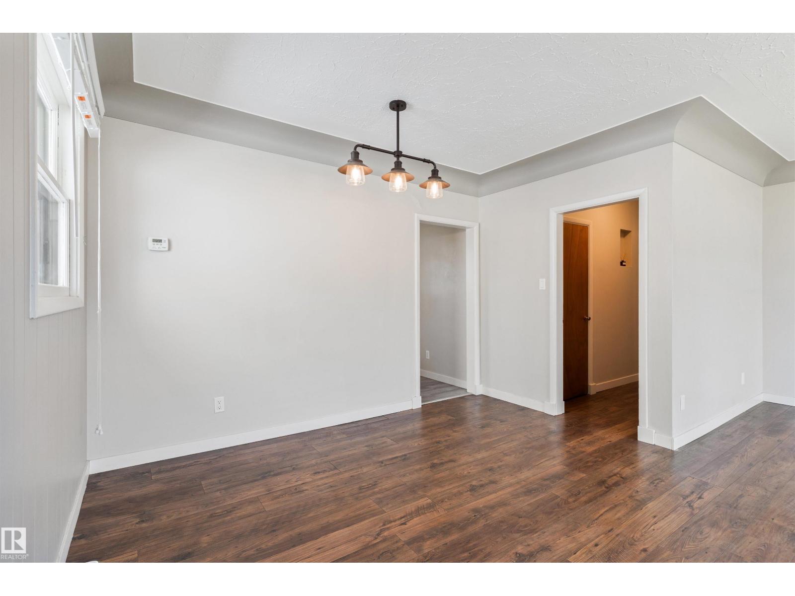 Additional image 6 of 10707 129 Street NW, Edmonton, AB, T5N1Y2