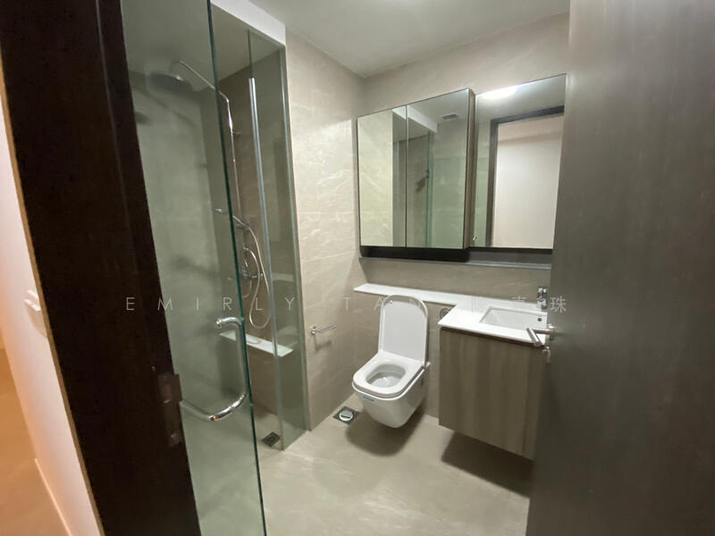 18 Clementi Avenue 1 photo 2