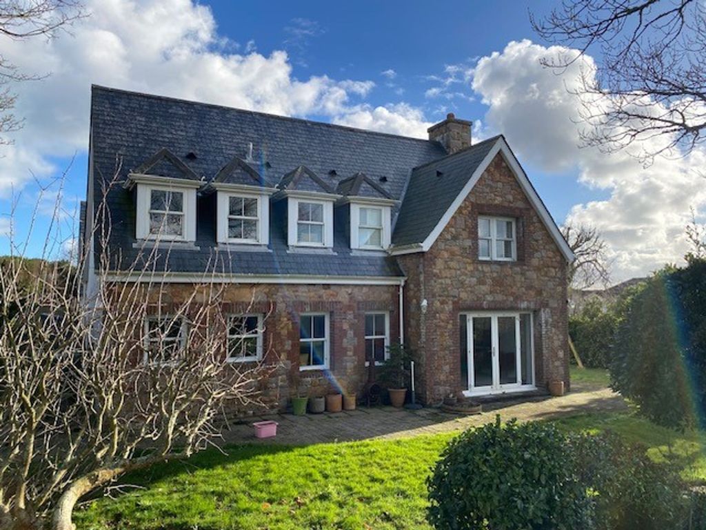 4 bed property to rentLes Carrieres, St John JE3