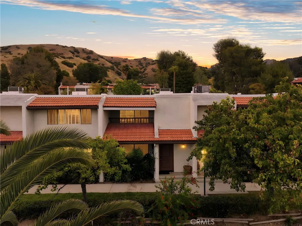 Additional image 34 of 9562 Via Bernardo, Burbank, CA 91504