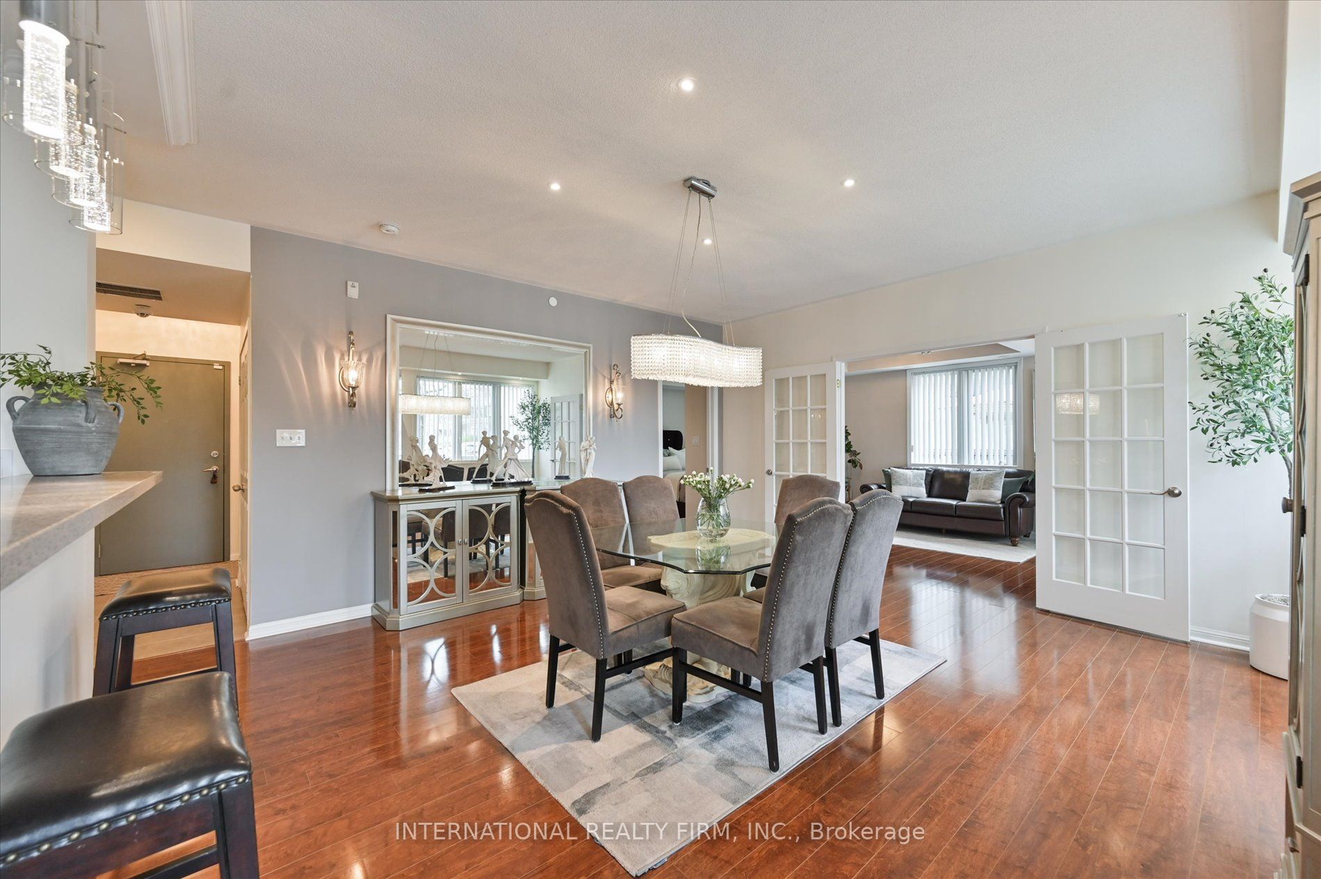 Additional image 5 of 111-3075 Thomas Street, Mississauga, ON, L5M 0M4