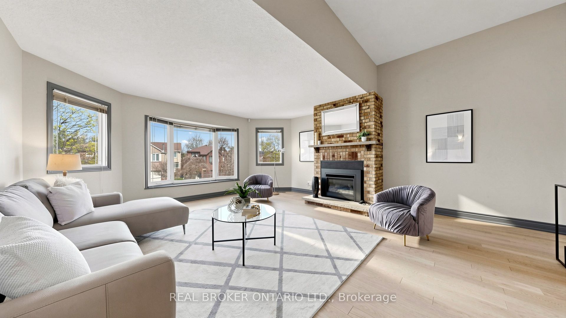 Additional image 2 of 150 Bradbeer Crescent, Vaughan, ON, L4J 5M7