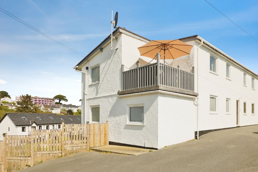 3 bed flat for saleCongl Feddw, Abersoch, Gwynedd LL53
