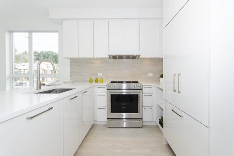 Additional image 8 of 315-711 14th Street W, North Vancouver, BC, V7M 3E8