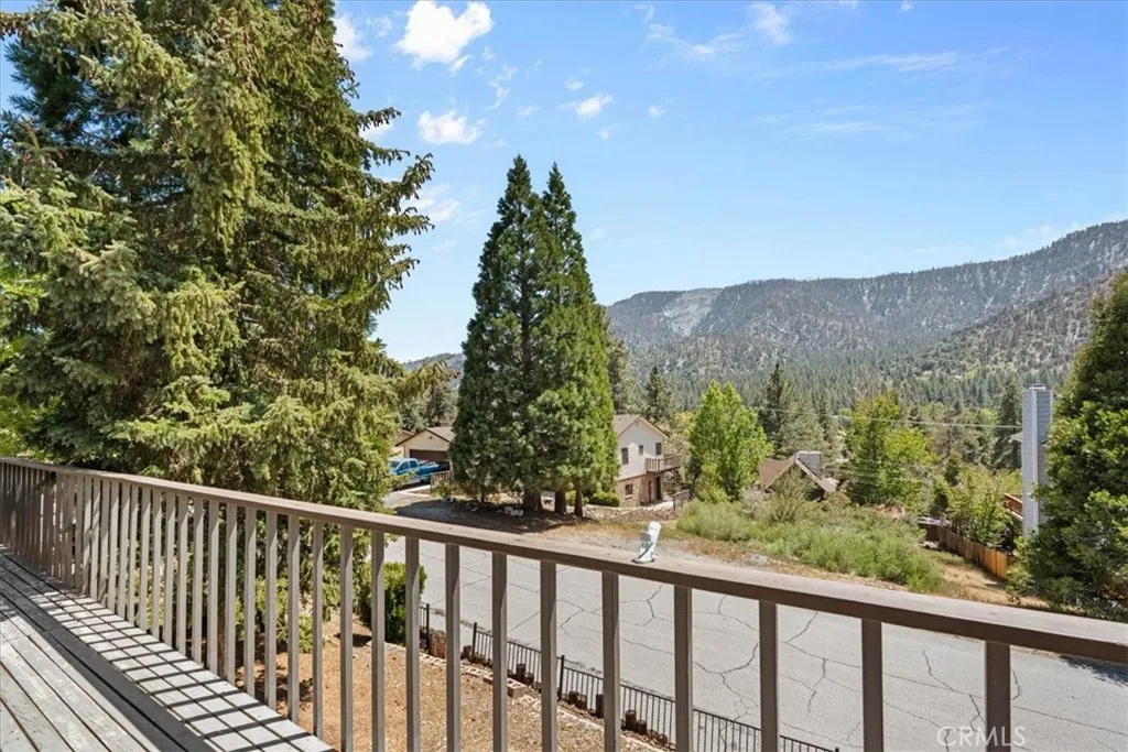 Additional image 16 of 1090 Rivera Dr, Wrightwood, CA 92397