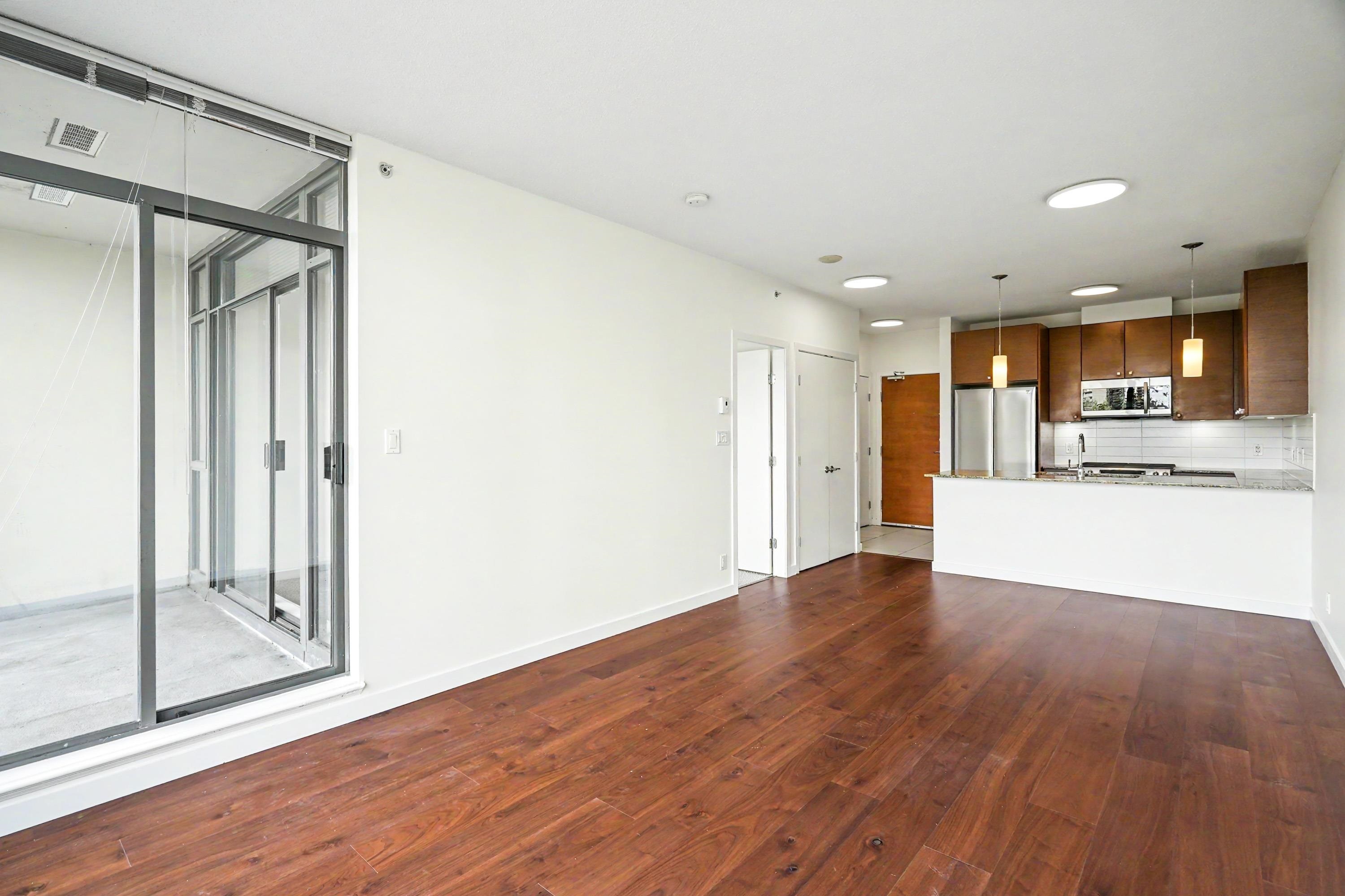 Additional image 3 of 702-6888 Alderbridge Way, Richmond, BC, V8B 0L8