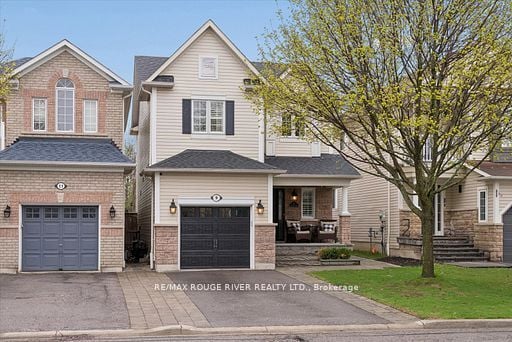9 Dunstable Drive, Whitby, ON, L1M 2L8