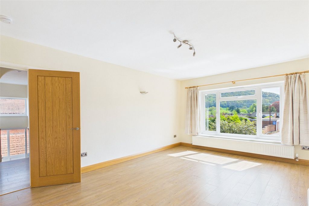 Additional image 6 of 2 bed maisonette to rentThe Gresleys, Ross-On-Wye, Herefordshire HR9