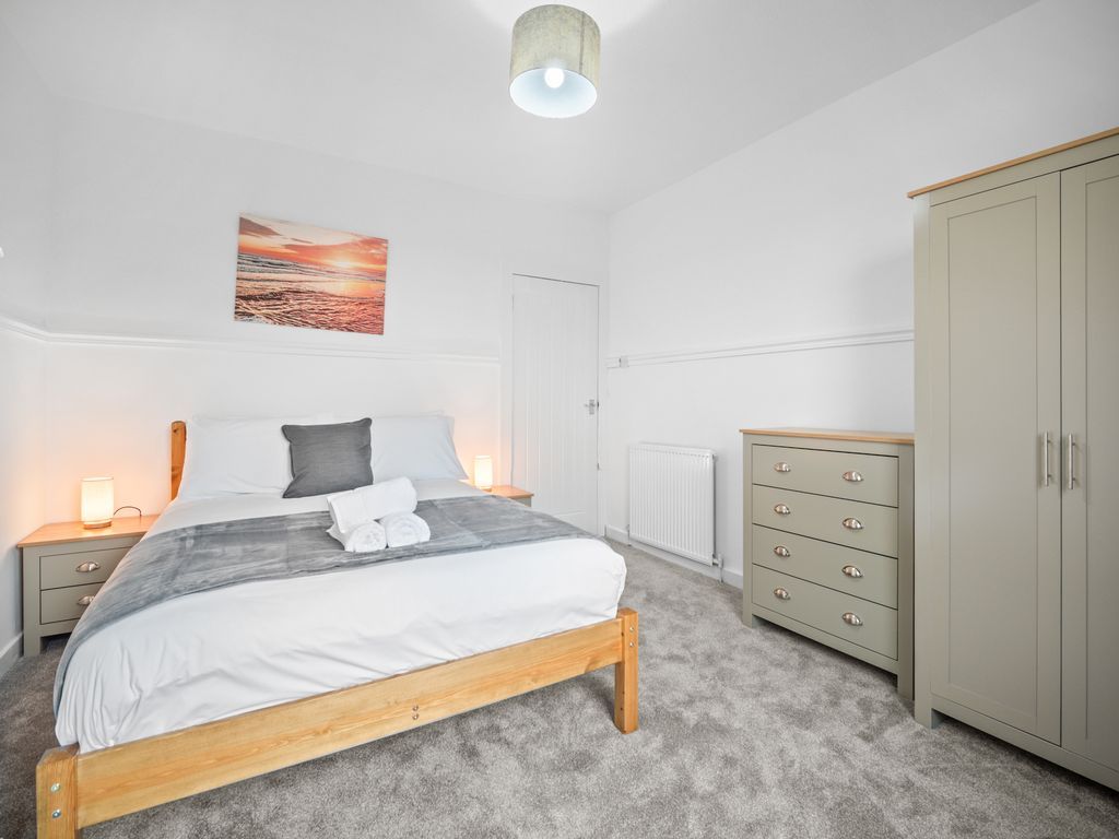 Additional image 7 of 2 bed flat to rentGlebe Road, Whitburn EH47