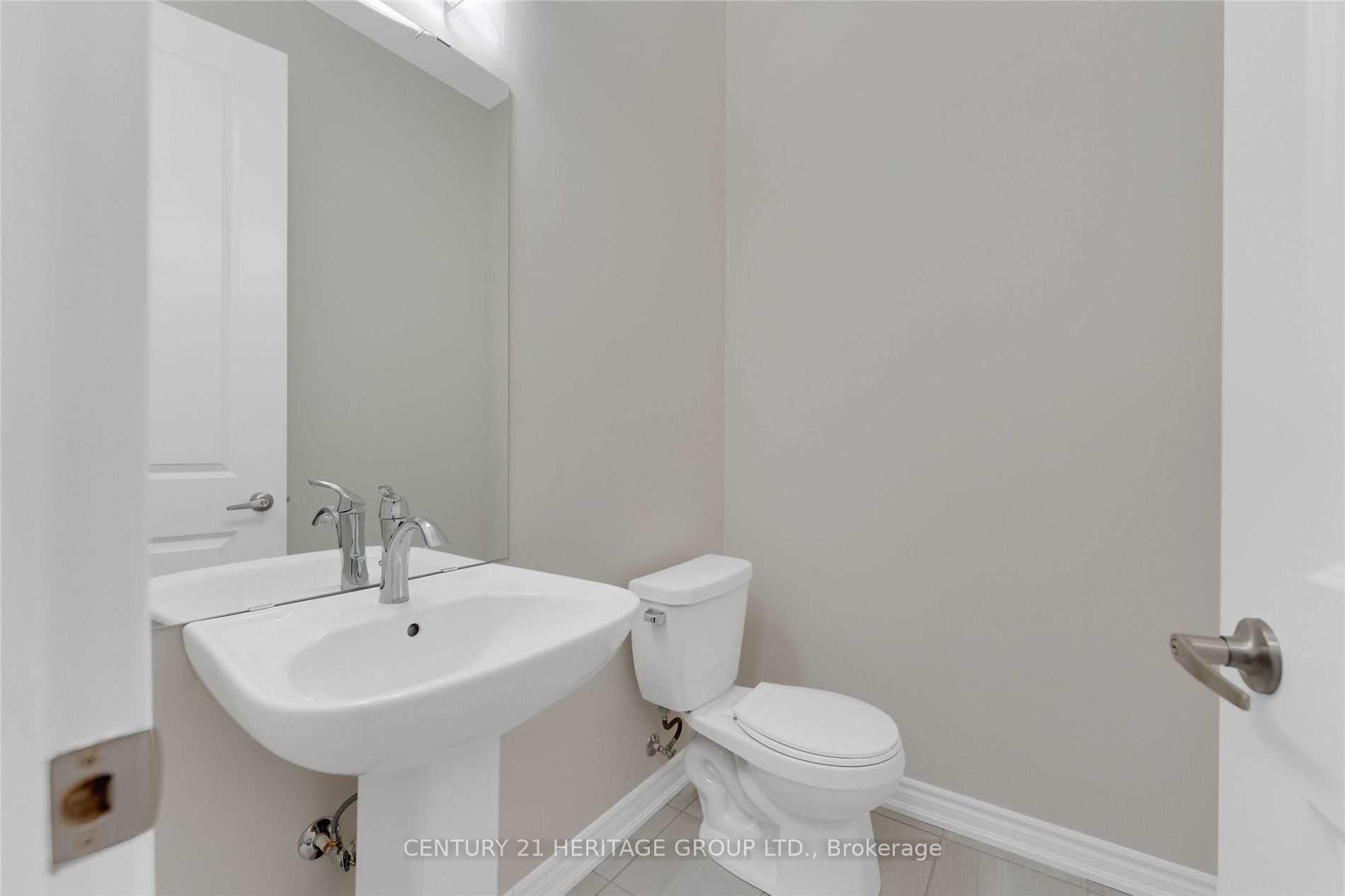 Additional image 4 of 82 Ferragine Crescent, Bradford West Gwillimbury, ON, L3Z 4K2