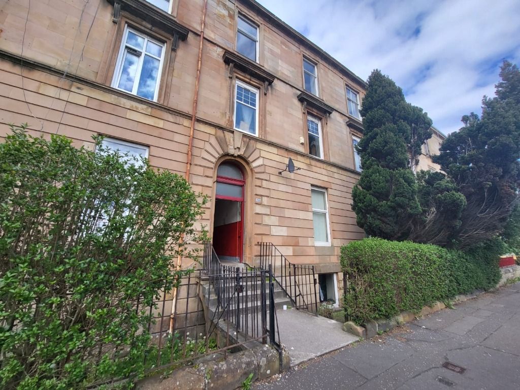 3 bed flat to rentPaisley Road West, Cessnock, Glasgow G51