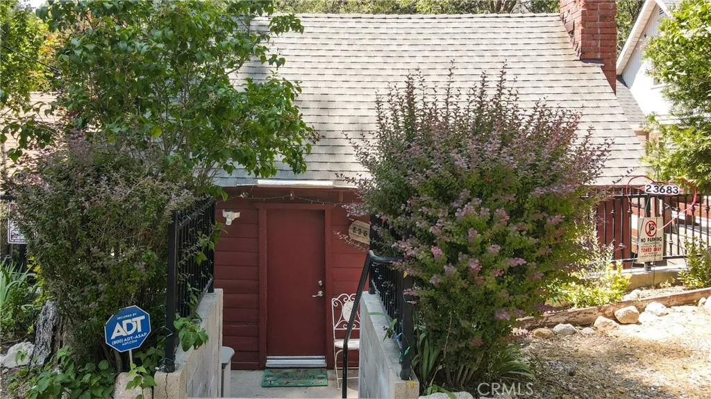Additional image 3 of 23683 Manzanita Dr, Crestline, CA 92325
