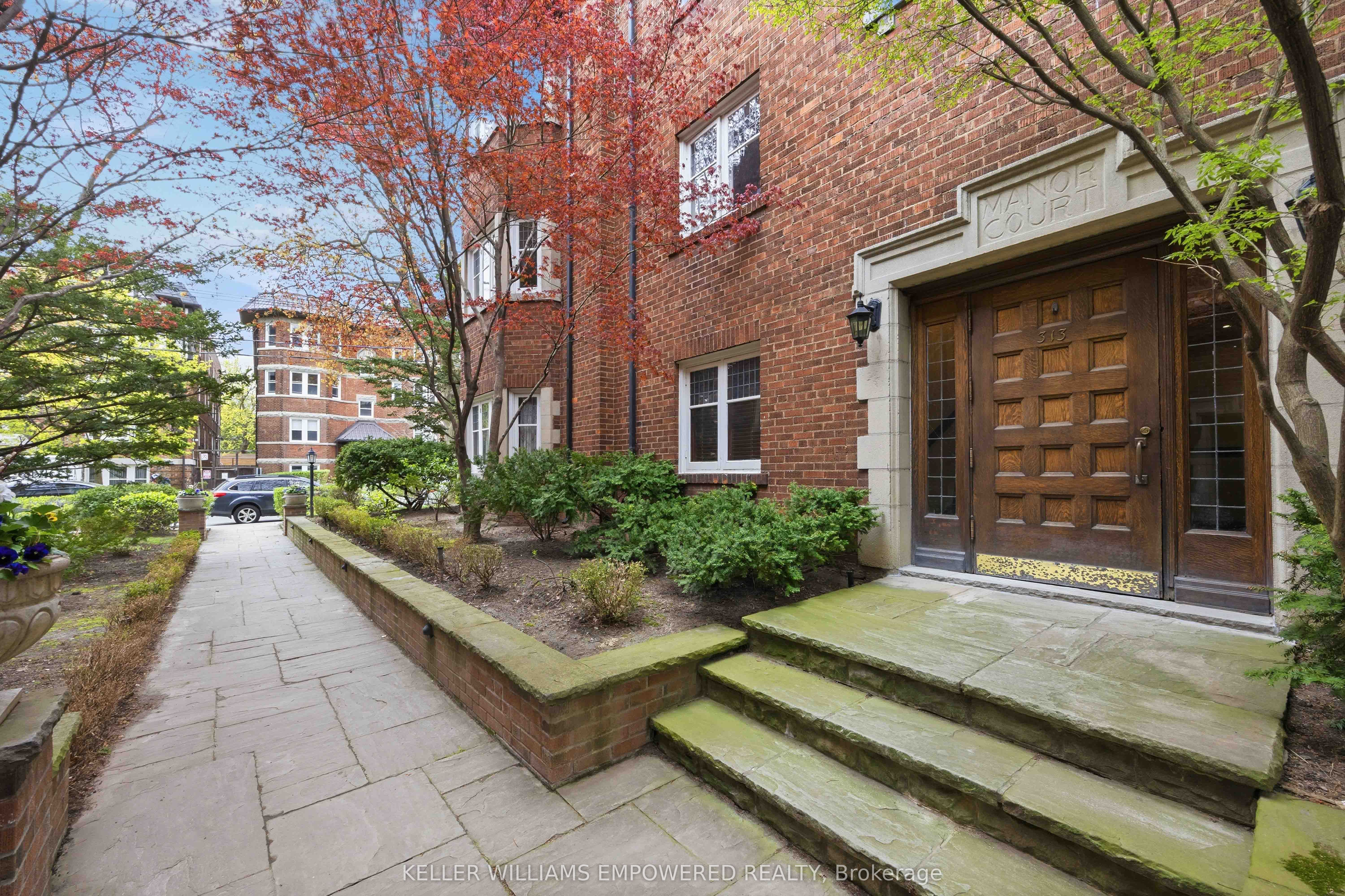 Additional image 2 of 7-313 Lonsdale Road, Toronto, ON, M4V 1X3