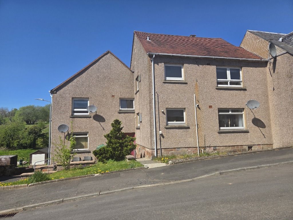 1 bed flat to rentHigh Street, Newmilns, East Ayrshire KA16