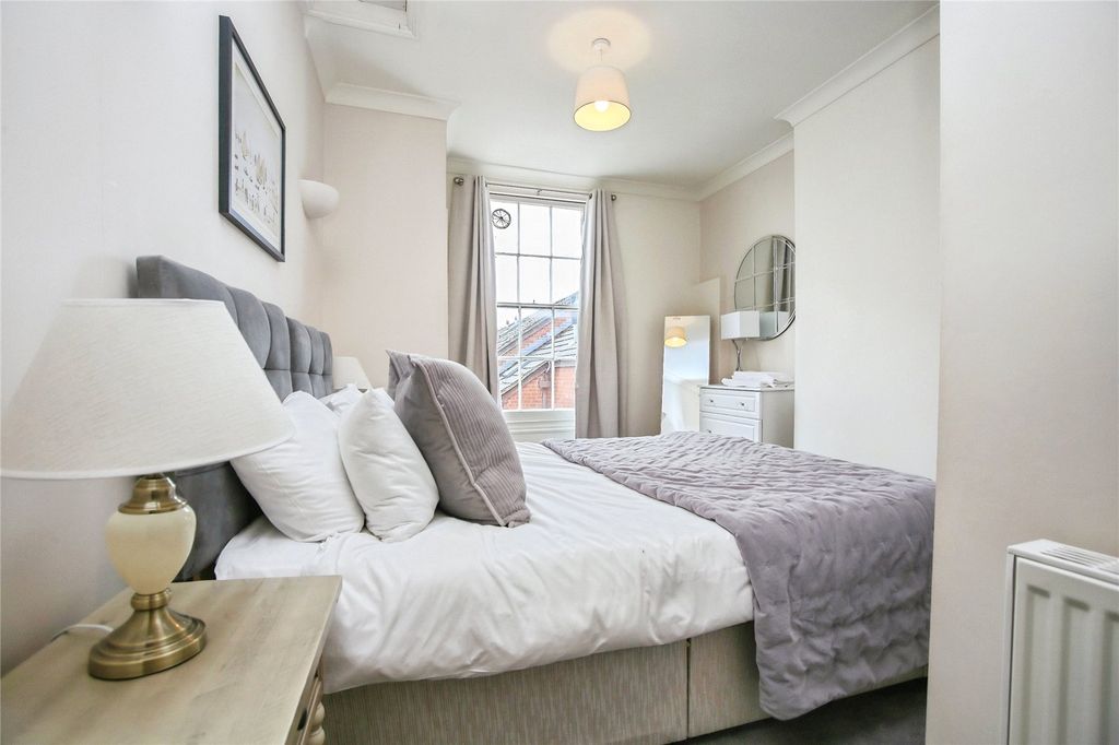 Additional image 19 of 3 bed flat to rentBerkeley Street, Cheltenham, Gloucestershire GL52