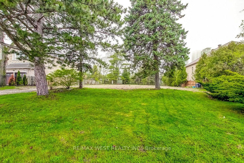 Part Lot 2 Fairview Road W, Mississauga, ON, L5B 1K7