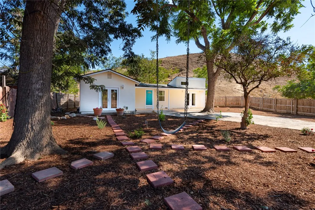Additional image 47 of 10416 Clybourn Avenue, Shadow Hills, CA 91040