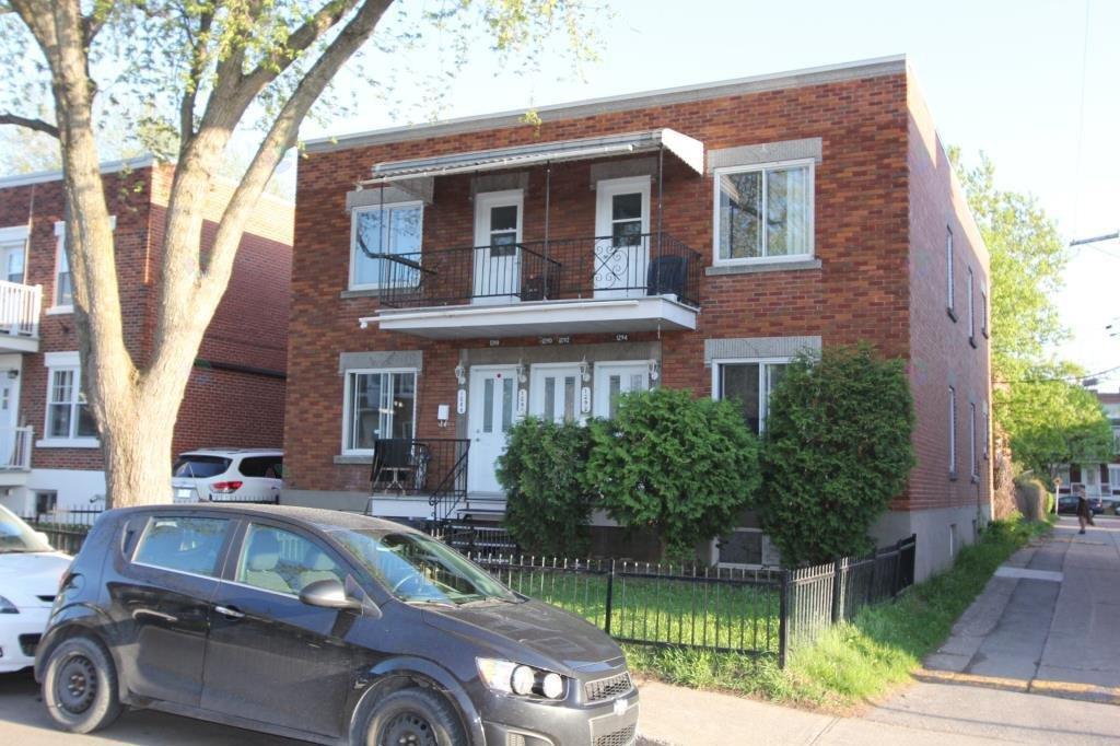1290 Rue Rolland