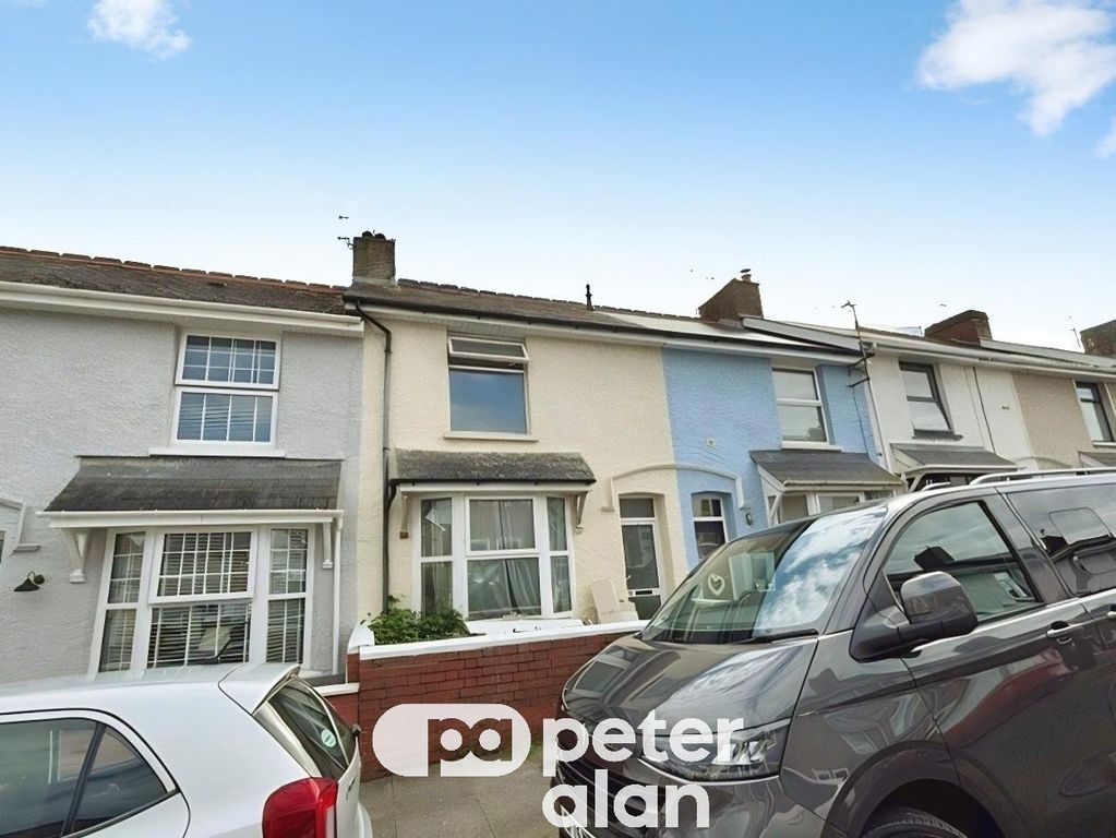 2 bed property to rentGeorge Street, Porthcawl CF36