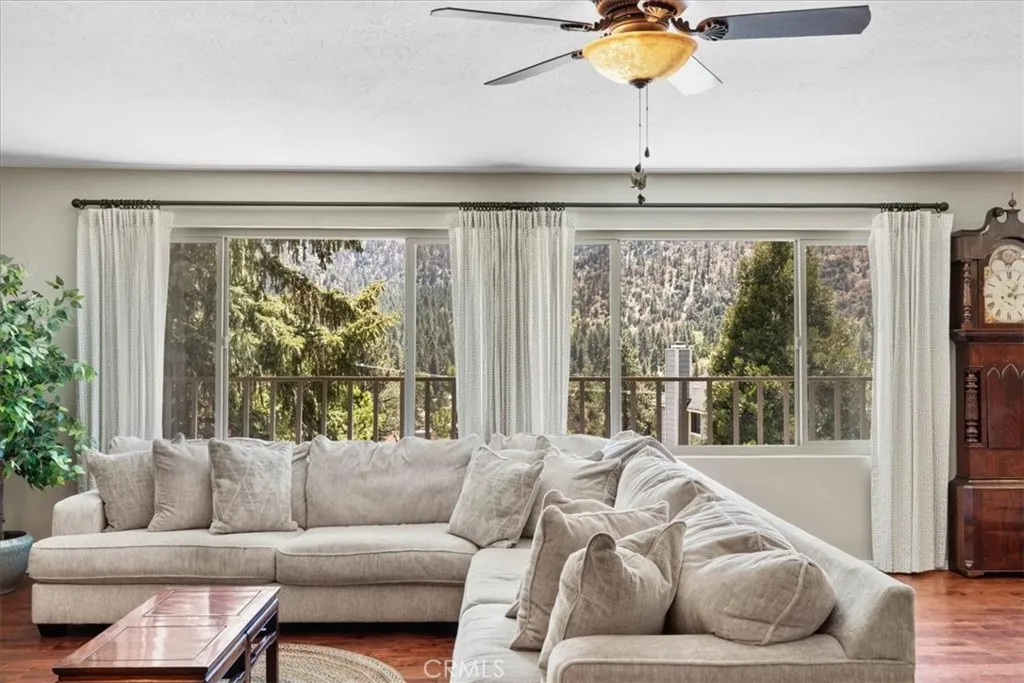 Additional image 48 of 1090 Rivera Dr, Wrightwood, CA 92397