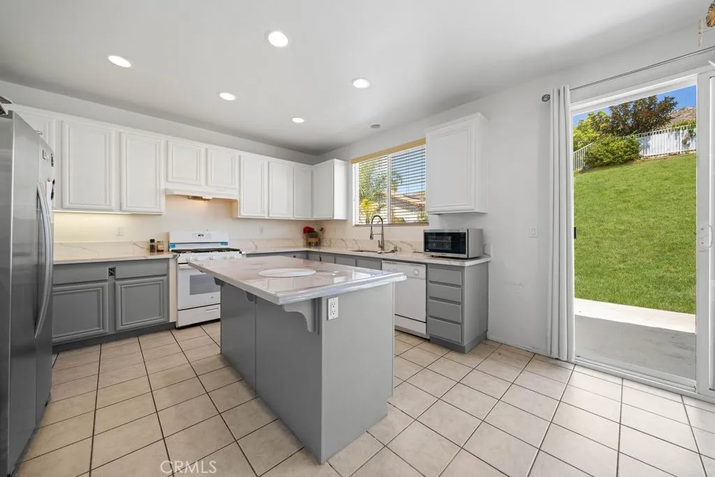 Additional image 24 of 23564 Via Solana, Moreno Valley, CA 92557