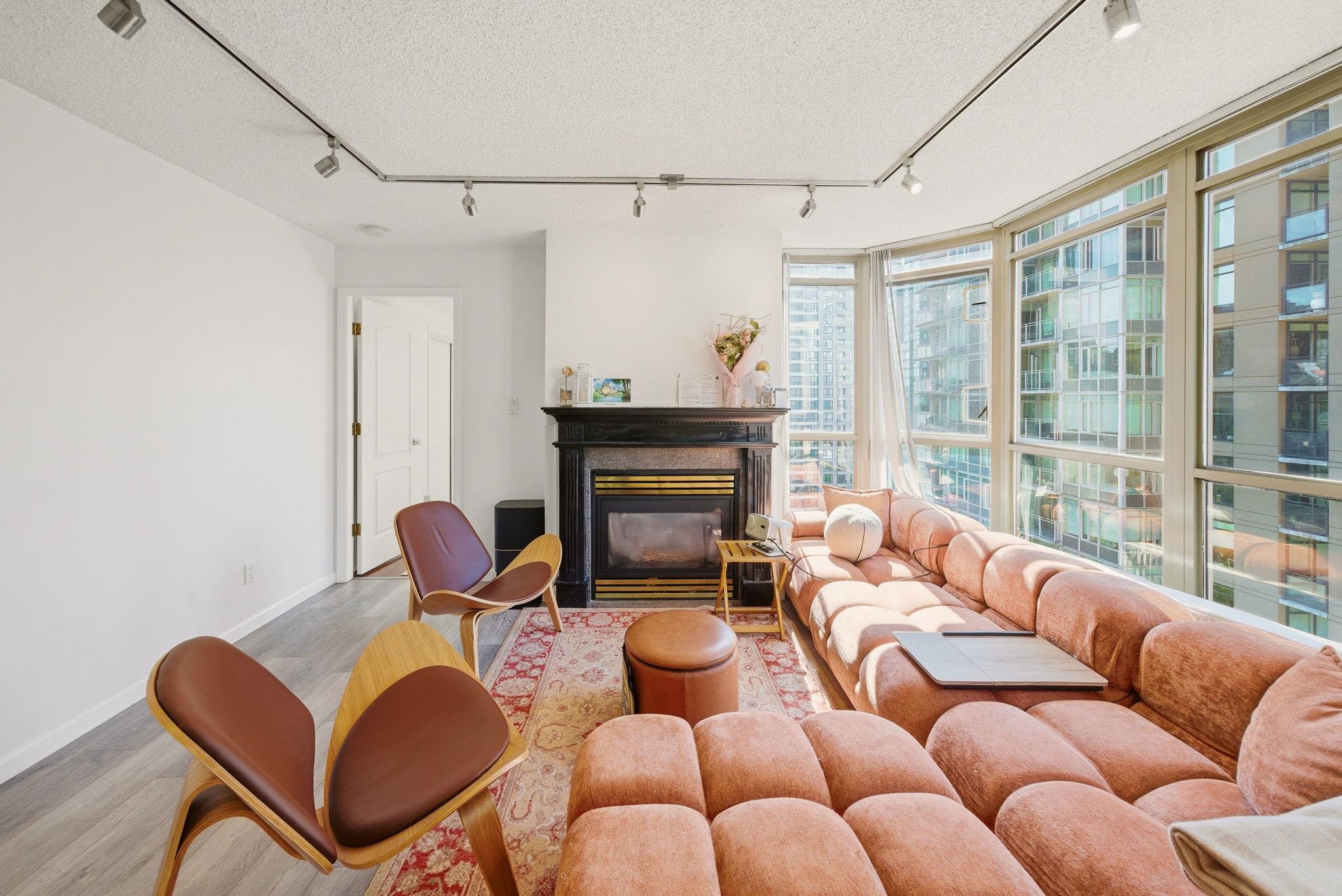 Additional image 5 of 1705-867 Hamilton Street, Vancouver, BC, V6B 6B7