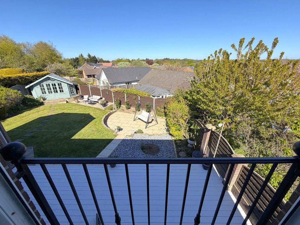 Additional image 29 of 5 bed detached house for saleParklands Way, West Park, Hartlepool TS26