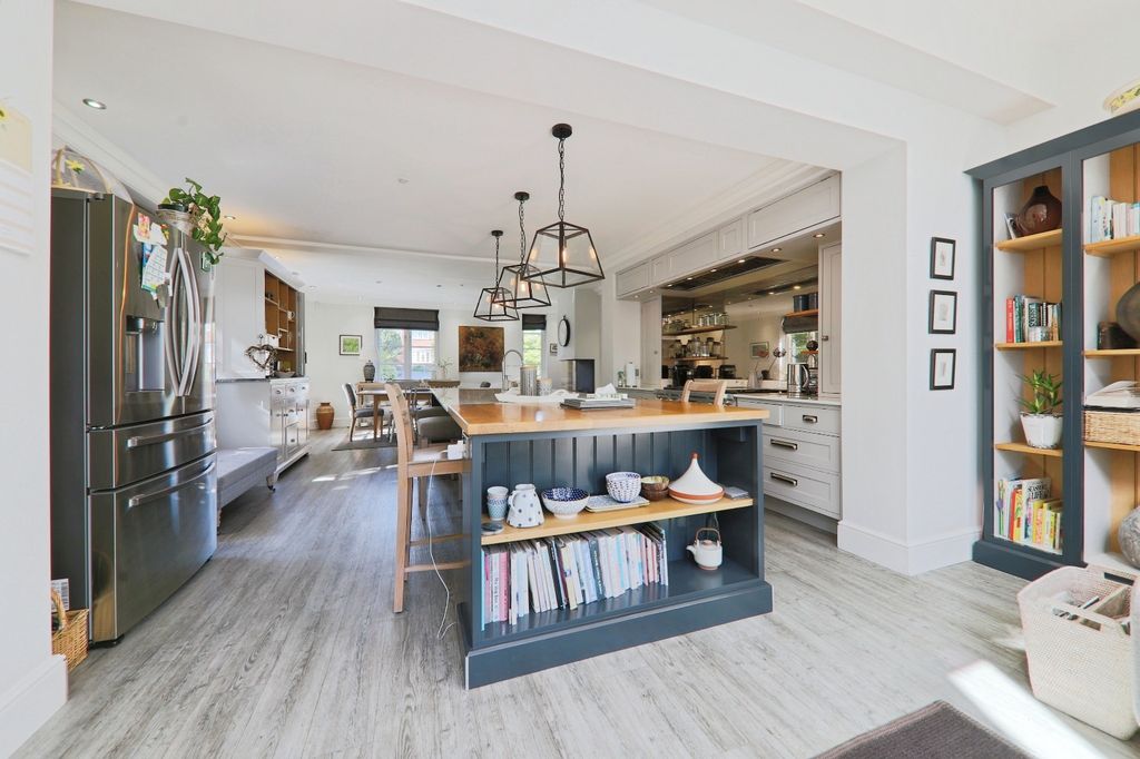 Additional image 6 of 5 bed detached house for saleGreenstiles Lane, Swanland, North Ferriby HU14