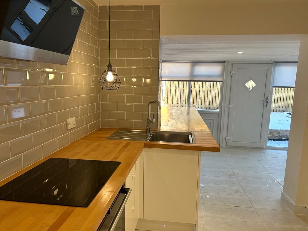 Additional image 5 of 2 bed bungalow to rentNewmill Gardens, Shotts ML7