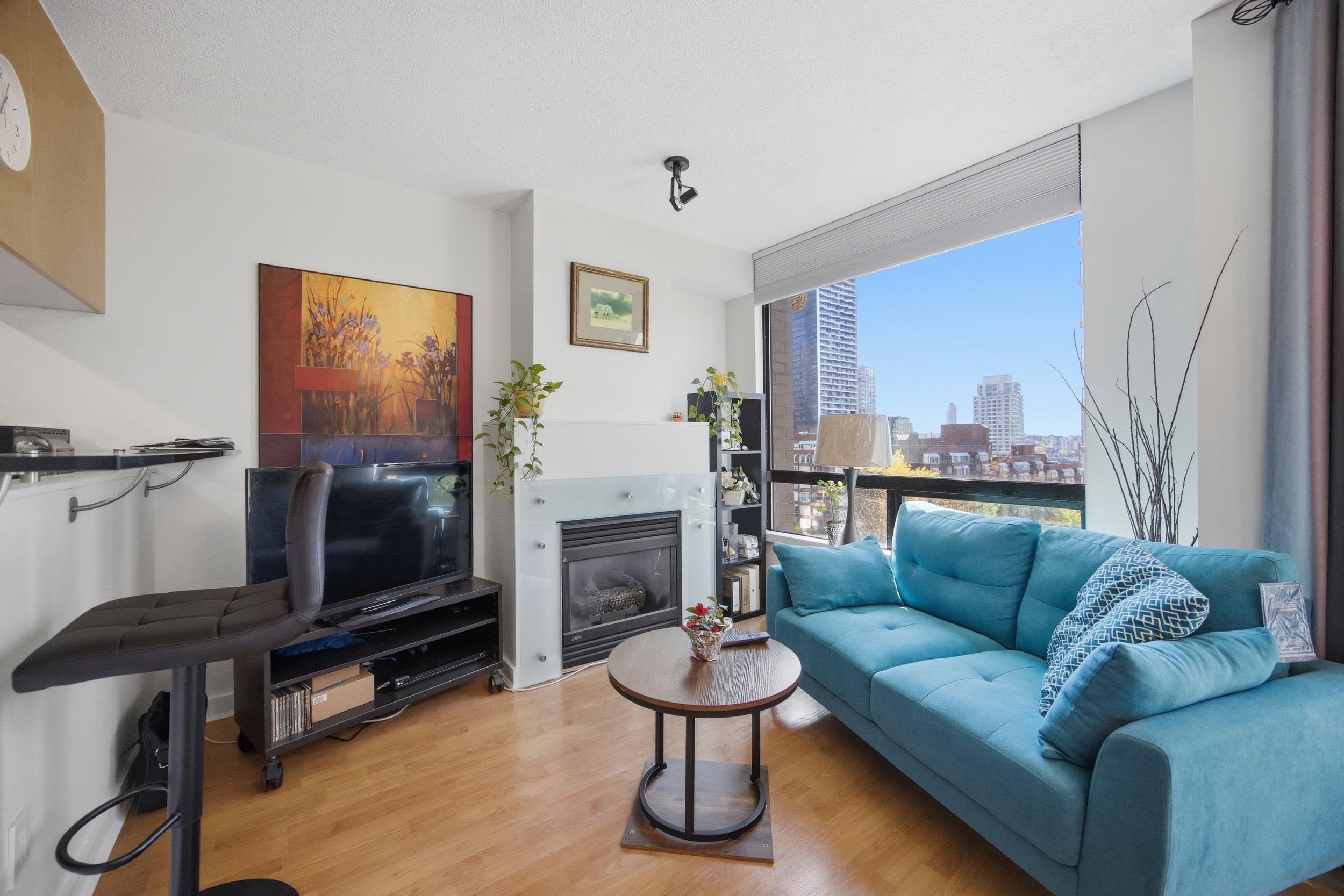 Additional image 2 of 706-1003 Burnaby Street, Vancouver, BC, V6E 4R7