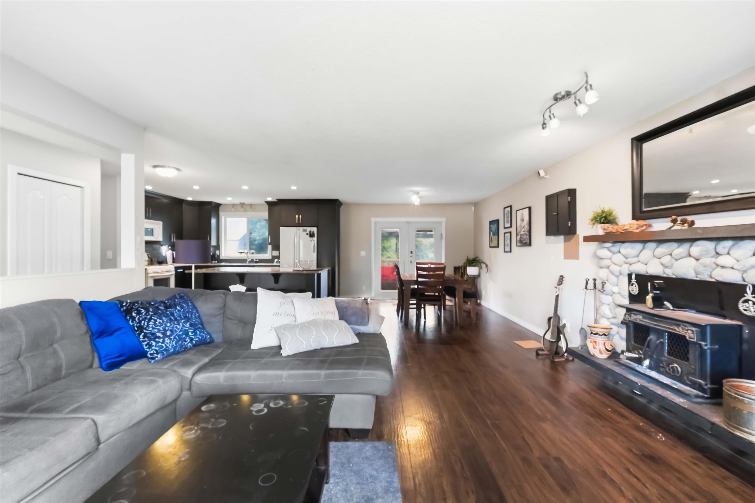 Additional image 4 of 4618 207a Street, Langley, BC, V3A 5N3