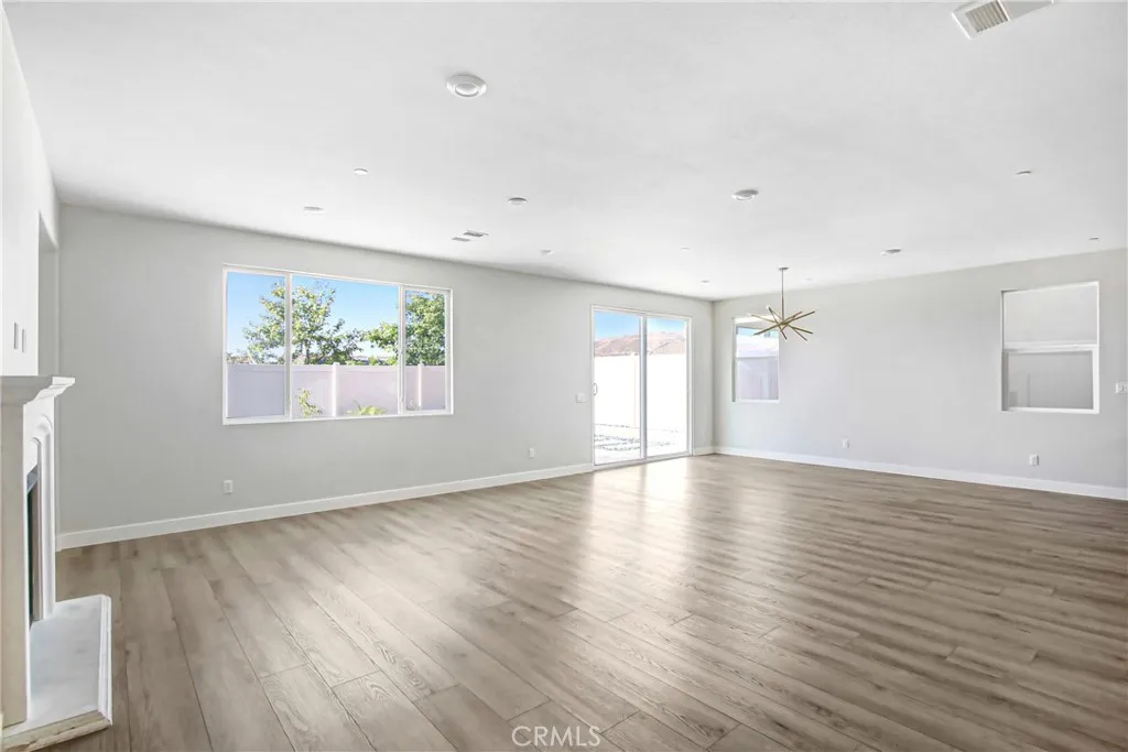 Additional image 5 of 11270 Guava Dr, Corona, CA 92883