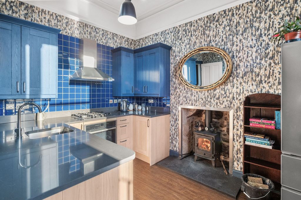 Additional image 6 of 2 bed flat for sale'bellmoir', Henderson Street, Bridge Of Allan FK9